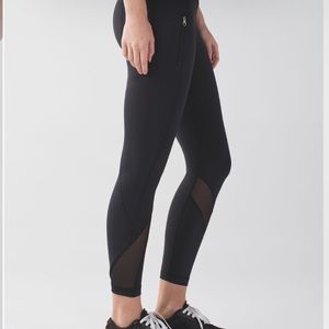 Lululemon Black Inspire Tight Mesh Leggings size 4